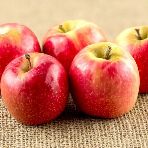 Honeycrisp apples